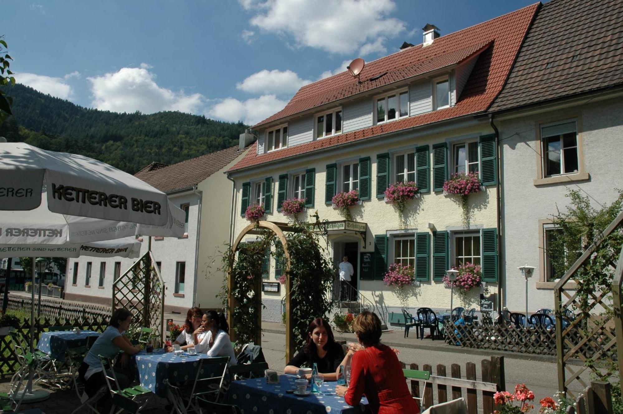 Gasthaus Schuetzen Хорнберг Экстерьер фото